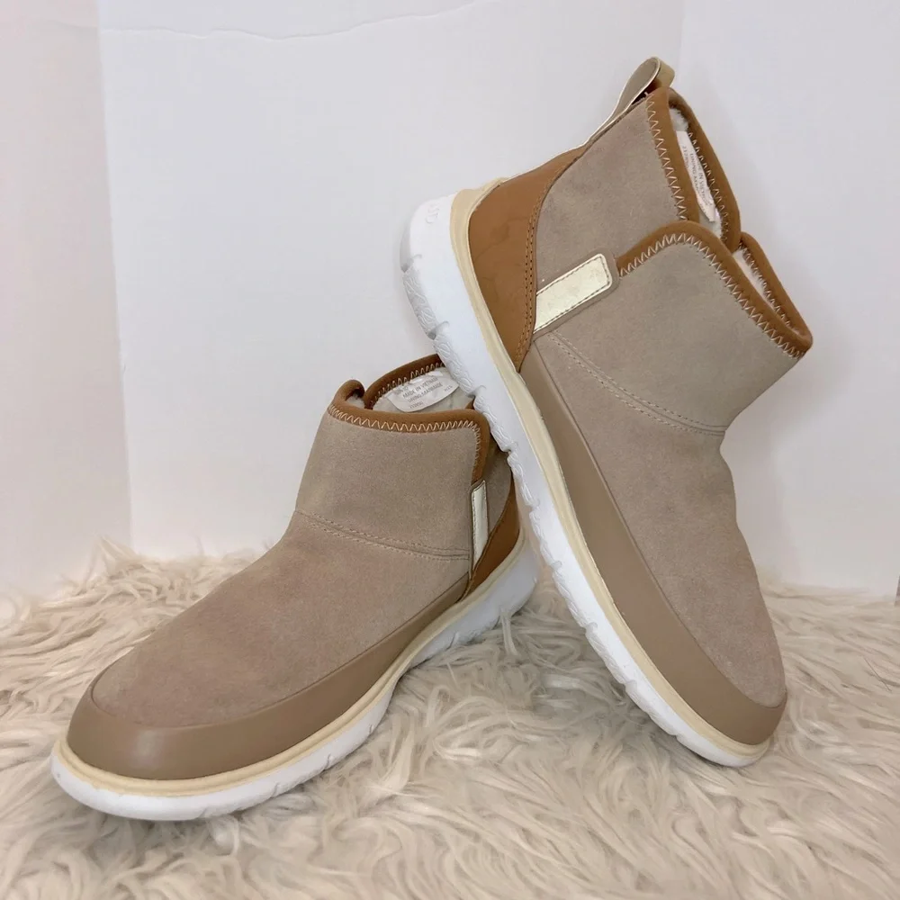 Cole Haan‎ Zerogrand Water Resistant Bootie Birch Beige Suede Leather Women’s 9B